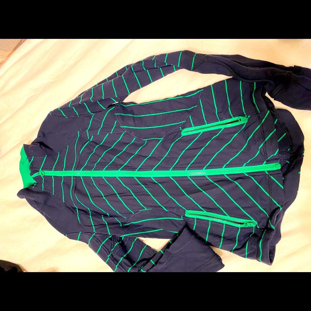 Lululemon Define Jacket - Size 4